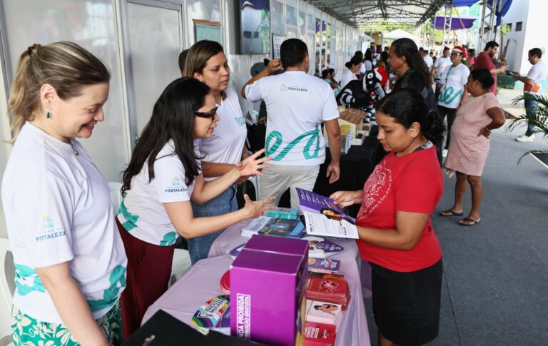 CMFor realiza mutirão de serviços gratuitos no Conjunto Esperança