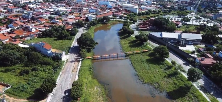 Data center do TikTok e parques eólicos entram em debate no Baixo Jaguaribe