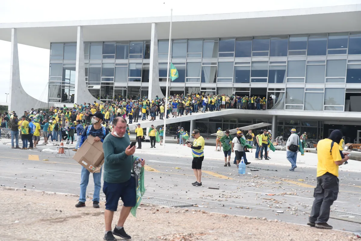De acordo com o STF, os condenados por tentativa de golpe de Estado terão a condição reavaliada após dois meses da determinação - (Foto: Ton Molina)