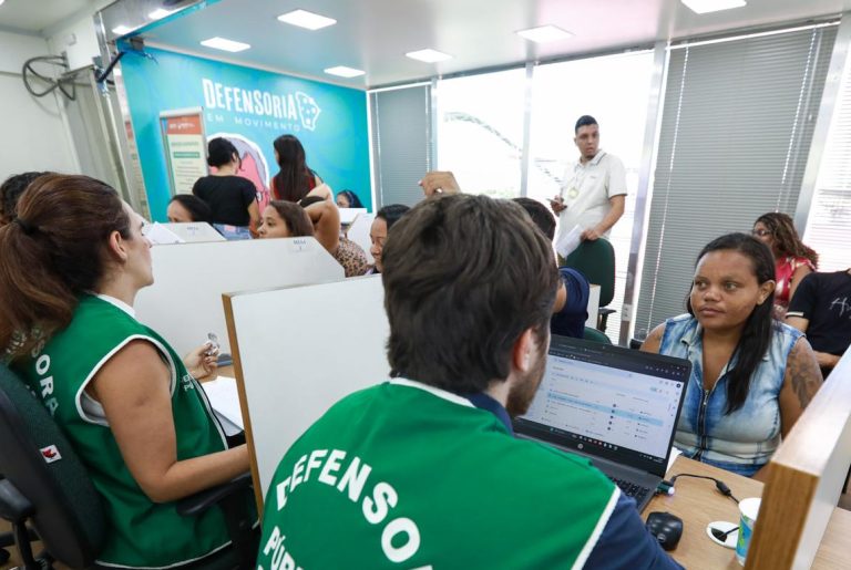 Cais do Porto recebe atendimentos jurídicos gratuitos e serviços sociais