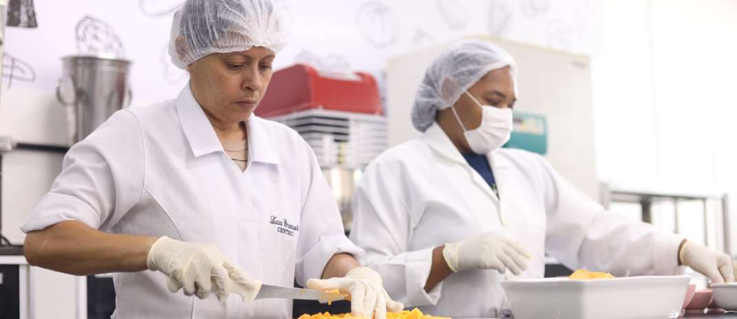 Centec abre 615 vagas gratuitas para cursos técnicos e superiores no Ceará