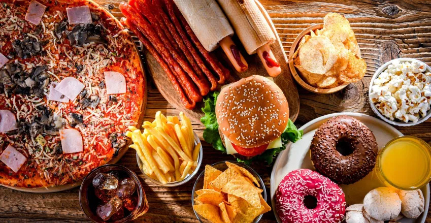 Decreto define lista de alimentos proibidos em escolas do Ceará