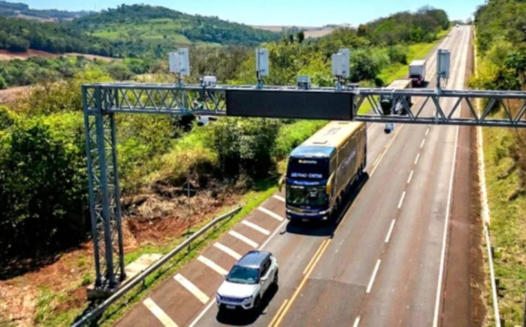 Prazo para regularizar multas de pedágio eletrônico vai até novembro