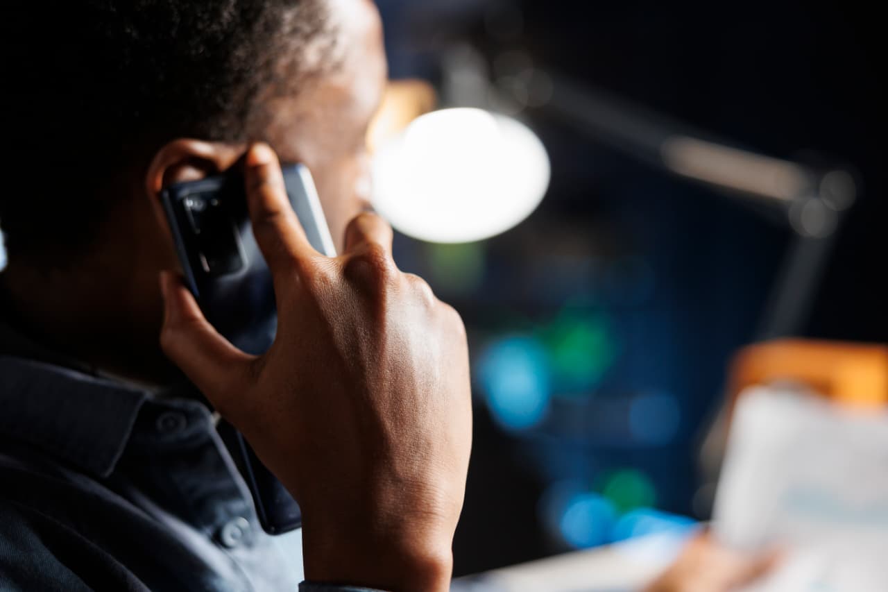 Golpes por telefone atingem 81% dos brasileiros, aponta levantamento