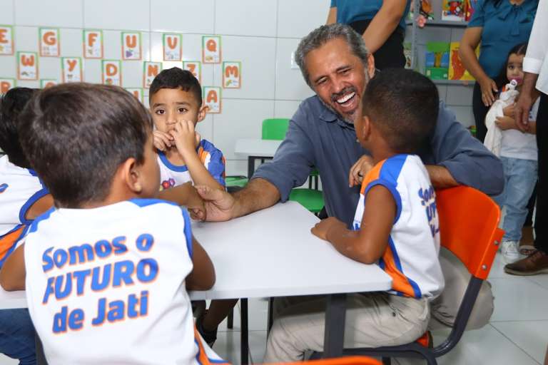 Para a entrega dos dois equipamentos no município de Jati, foram investidos aproximadamente R$ 2,6 milhões - (Foto: Estácio Júnior)