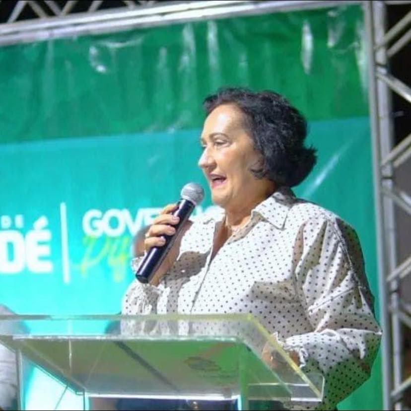 Caso não regularize a situação, a ex-prefeita pode sofrer consequências no âmbito administrativo e político - Foto: Reprodução/Facebook