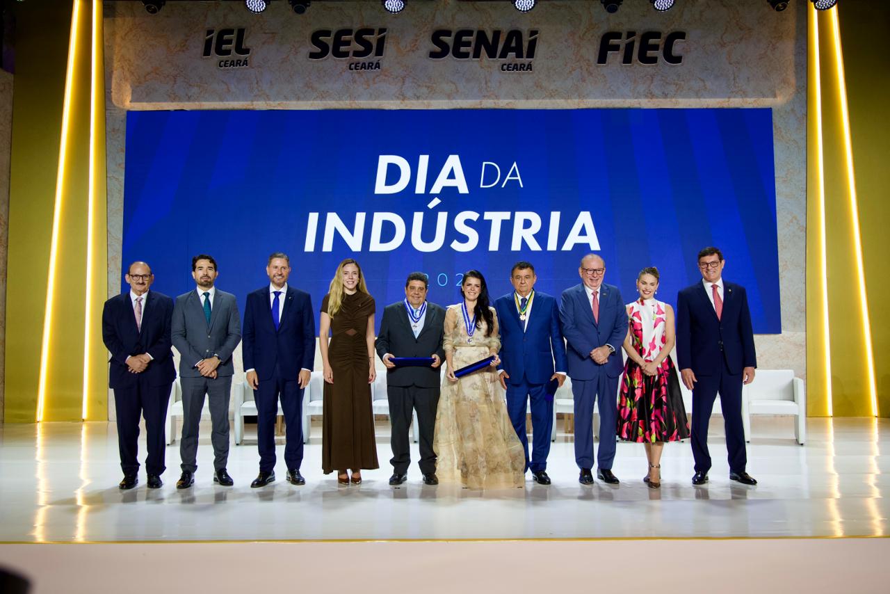 Fiec homenageia empresários com Medalha do Mérito Industrial