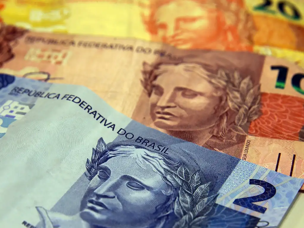 Trabalhadores no Ceará terão Imposto de Renda zero ou redução de descontos