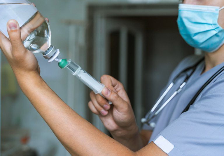 Medicamento combinado recebe aval da Anvisa para tratar câncer de bexiga