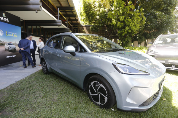 Fábrica no Ceará vai produzir carros elétricos e gerar cerca de 600 empregos