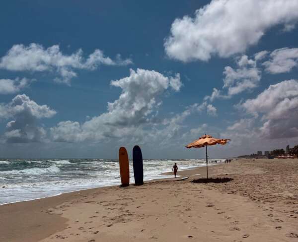 Fortaleza tem nove pontos adequados para banho de mar, informa Semace