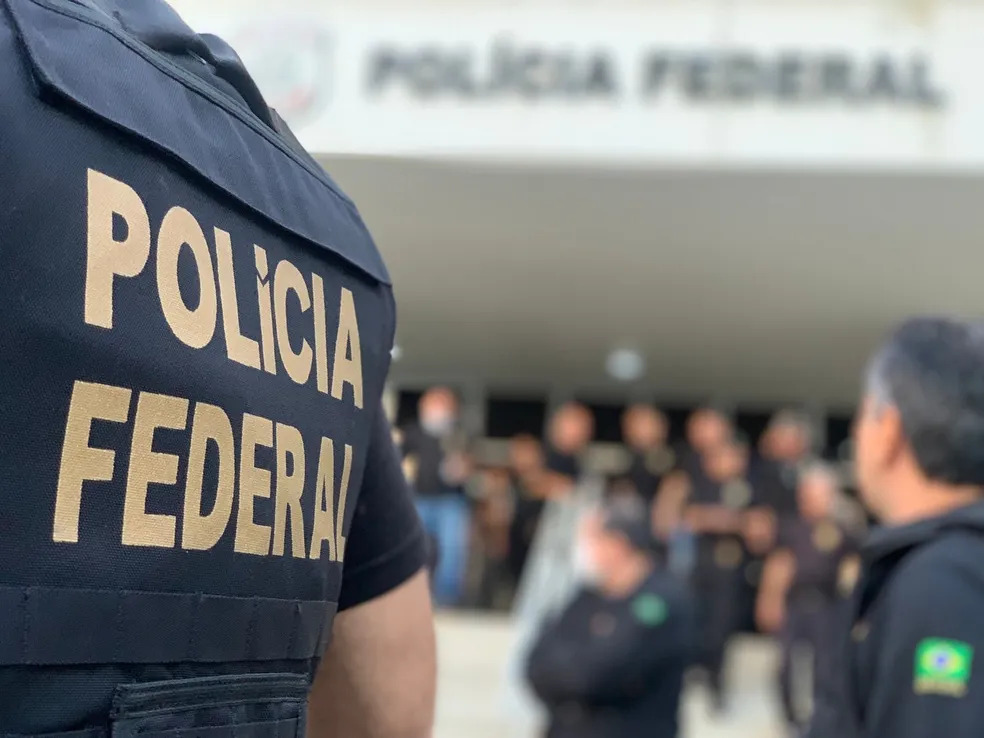 Polícia Federal prende suspeito e apreende armas em operação no Ceará