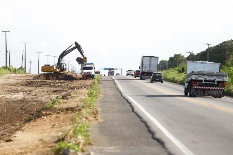 Duplicação da BR-222 deve chegar à divisa com o Piauí, prevê Ministério dos Transportes