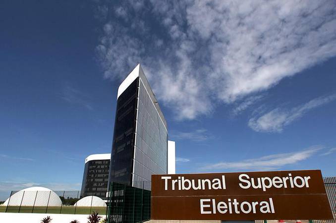 TSE fecha acordo com big techs para combater desinformação nas eleições de 2026