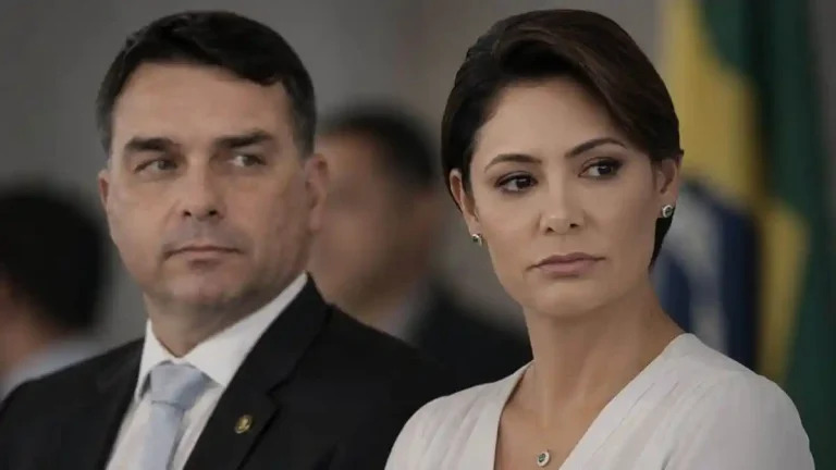 Eleitores de Bolsonaro desaprovam exposição de crise entre Michelle e Flávio