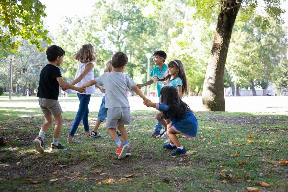 Férias escolares: psicóloga destaca como unir bem estar e desenvolvimento das crianças