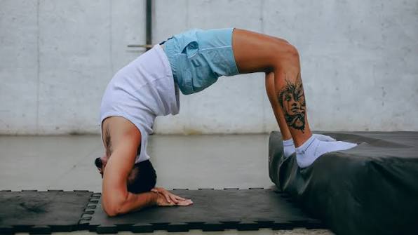Vila das Artes abre 25 vagas para oficina gratuita de ativação muscular em Fortaleza