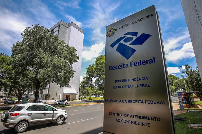 Auditor da Receita teria recebido R$ 6,8 milhões em esquema de fraude em Fortaleza