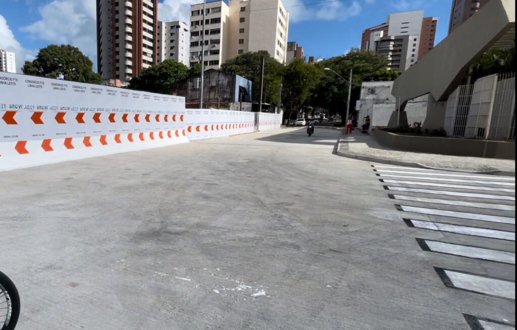 Após 12 anos, Avenida Santos Dumont será liberada para o tráfego em Fortaleza