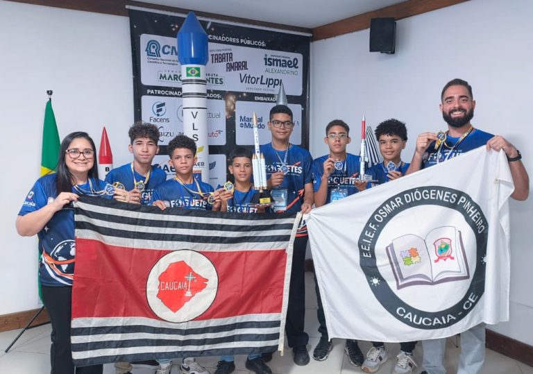 Alunos de Caucaia são medalhistas na Olimpíada Brasileira de Foguetes