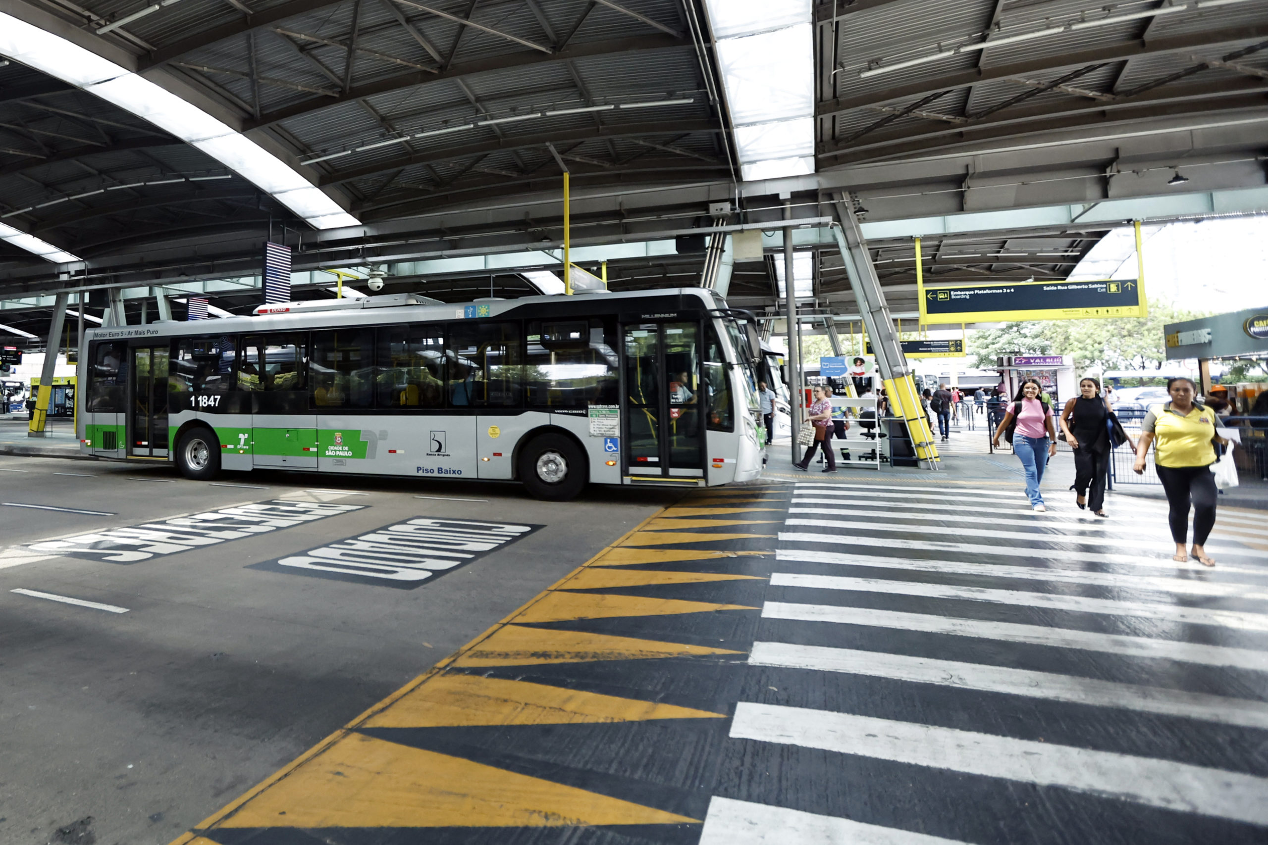 Lula enviará ao Congresso a PEC da Tarifa Zero no Ônibus | Foto: Reprodução - Paulo Pinto/Agência Brasil