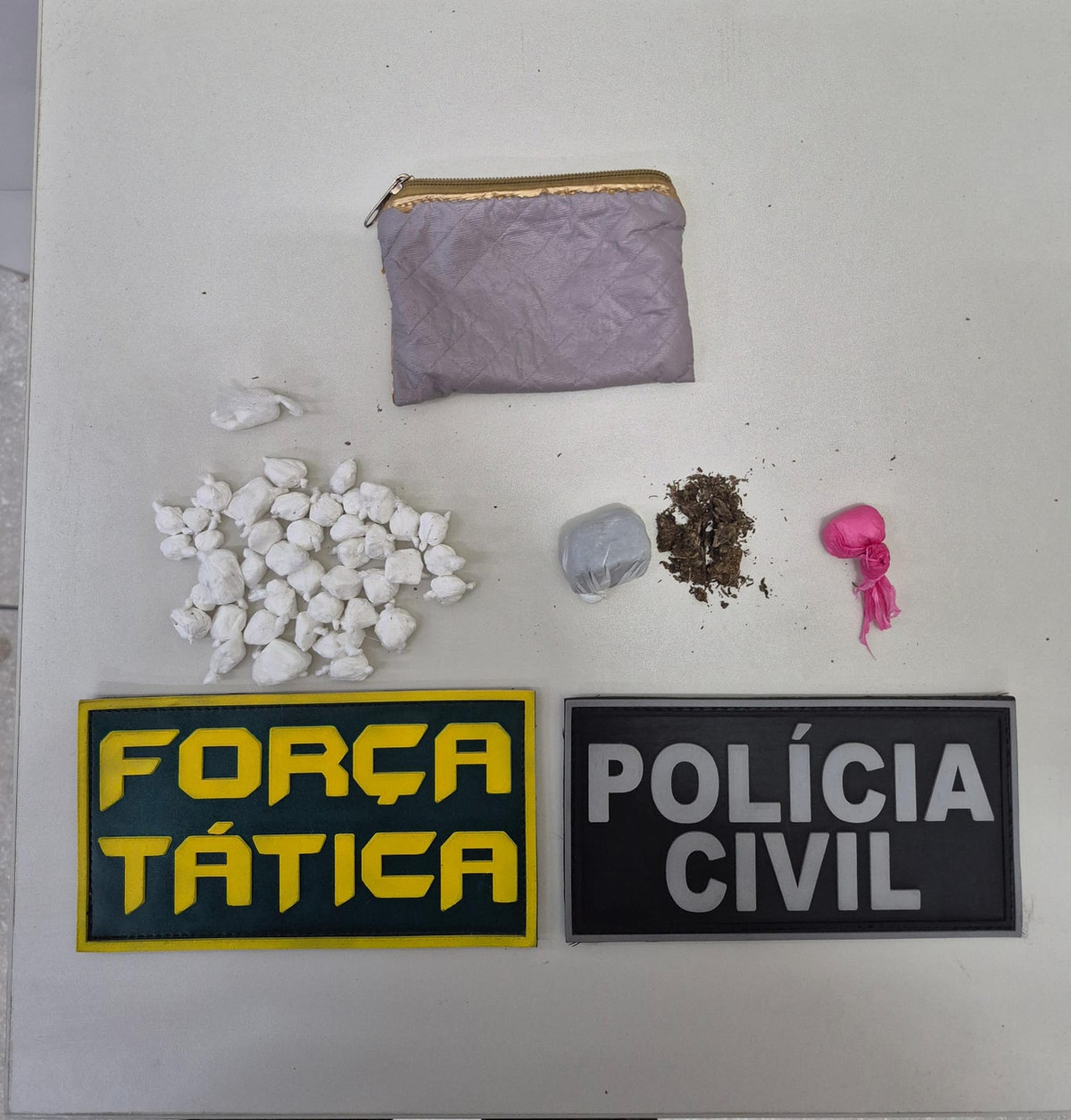 Homem com mandado de prisão é flagrado com cocaína e maconha em Barbalha