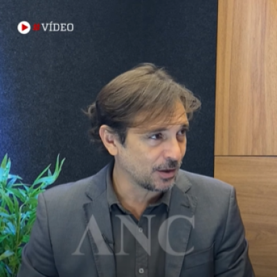 Guilherme Sampaio projeta reeleição de Elmano e destaca aceitação do governo revelada em recente pesquisa - Foto: REDE ANC)