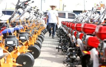 Municípios cearenses recebem 270 motocultivadores para produção rural