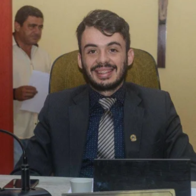 Segundo as constatações da Justiça, o ex-vereador realizou as nomeações para retribuir apoio político recebido na época da campanha - (Foto: Reprodução/Câmara Municipal)