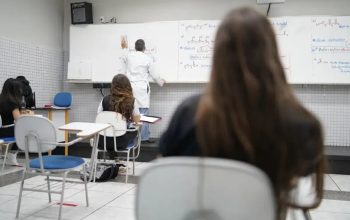 Governo propõe ampliação de benefícios para professores da Rede Estadual